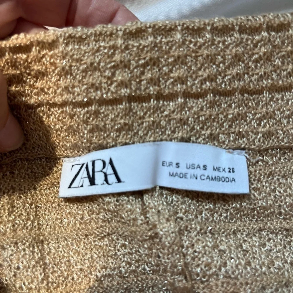 Zara Gold Shimmer Short Sleeve Frayed Top and Bottom  Size Small - Picture 12 of 12